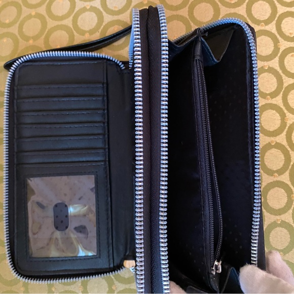 Black Safe Keeper wallet/wristlet - Picture 4 of 4